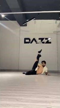 Sharara Sharara 💃 | Bold, Graceful & Unapologetic | Virat Machal Dance #ytshorts #shorts