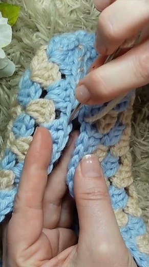 Sew granny square crochet slippers for beginners #crochet #crochetslipper #crochettutorial @crochetb