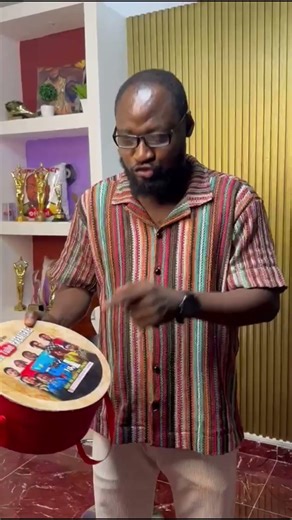 Funny Face vs. Living With Uncle Smith!