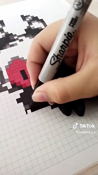 Pintando a Moxxie de Helluva Boss en Pixelart | Día 22 de 28