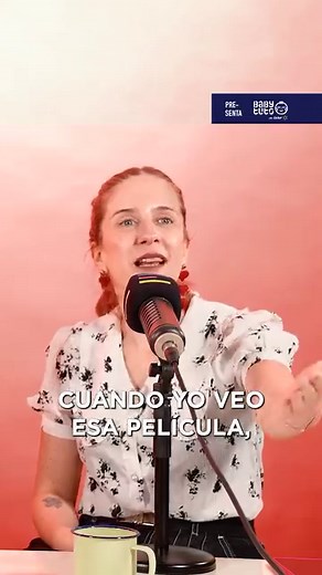 Usando bolas chinas en helicóptero comiendo…de eso se trata 50 Sombras de Grey, básicamente 😂 Escucha Primerizas en emisorpodcasting.com, Spotify y Youtube 🎧 | Emisor Podcasting