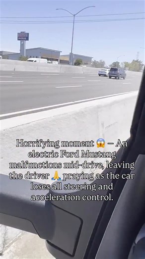 Horrifying moment 😱 — An electric Ford Mustang malfunctions mid-drive, leaving the driver with no steering or acceleration control. In the chilling footage, the driver can be seen praying behind the wheel as the car speeds out of control. 🙏🚗⚡ #FordMustang #EVMalfunction #DriverPraying #ScaryMoment #CarFail #ElectricCar #RoadSafety #Terrifying #VehicleMalfunction #MustangMachE #ViralVideo | Cannon NaNews
