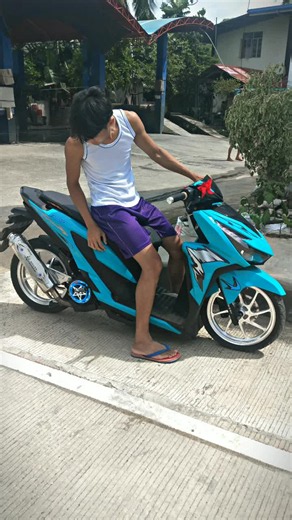 Barney Rusi Sparkle 125i: TikTok Viral Ride Highlights