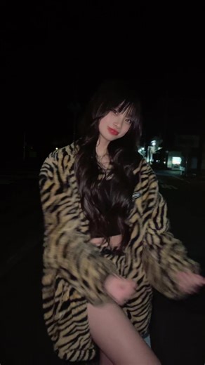 ブルマと小松原ゆなの新田暁高校