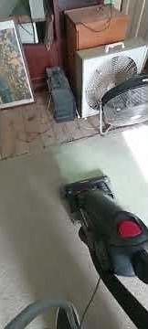 Sanitaire SC5815 carpet vacuuming