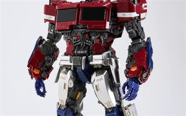 震惊，MM01推出新款外传擎天柱头领战士？！