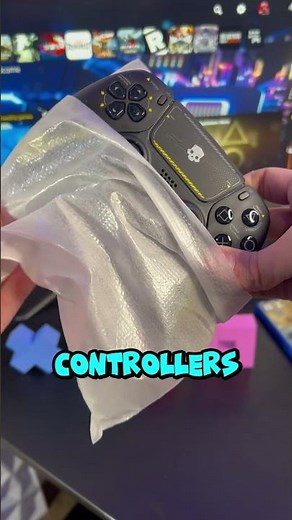 The Helldivers 2 DualSense Controller Is EPIC And Detailed