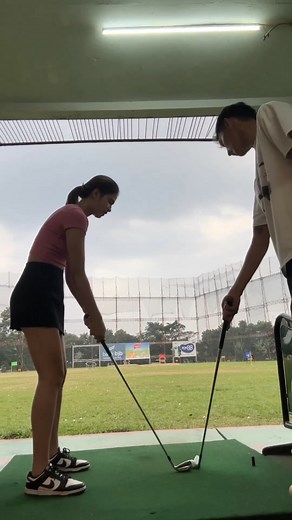 yaudah gapapa ga si#volicantik #shellabernadeta #voliindonesia | Shellabernadethaa