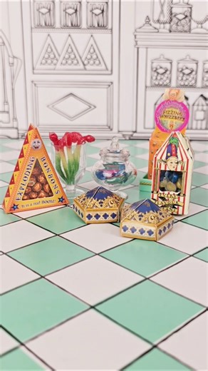 ASMR Playroom on Instagram: "Miniverse Make it Mini Honeydukes Candies #asmr #miniverse #honeydukes #harrypotter #makeitmini #mga"