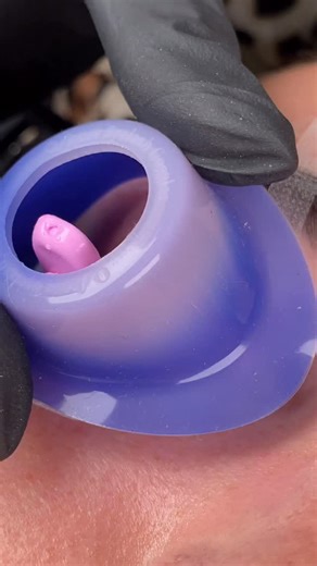 285K views · 3.1K reactions | One of the additional tests to lash check control I do with Korean lash lift is “ moustache check” 藍 Still thinking on the name though - any fresh ideas are welcome  Warming goggles and reverse shields are available at @thebeautyhouseshop | LashMotherUli | Facebook