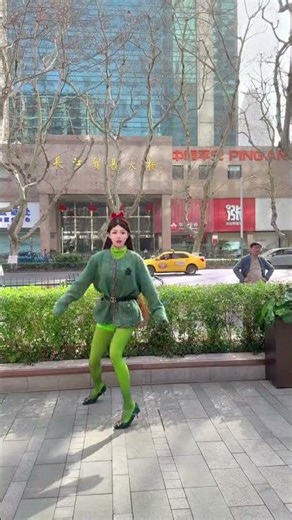 Unearthly Green: The Enigma of the Alien Dance Phenomenon