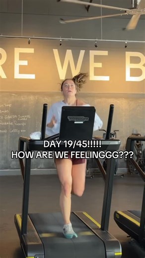 𝐃𝐨𝐦𝐢𝐧𝐢𝐪𝐮𝐞 𝐒𝐨𝐭𝐭𝐢𝐥𝐞 on Instagram: "DAY 19/45!!!! We’re back in business baby!!!!! Sorry I didnt have a video for Monday but here’s Tuesdays workout! Get up and get after it!!! 🩷 400 m row or .25 run 10 burpee broad jumps 400 m row or .25 run 1 min renegade rows or sled pulls X2 -4 rounds AMRAP: As many rounds as possible!! 15 min timer 8 push ups 200 m ski or 10 gorilla rows 10 hanging knee tucks from bar or 10 leg raises 1 min hollow hold 1 min ball slams or 1 min overhead press 