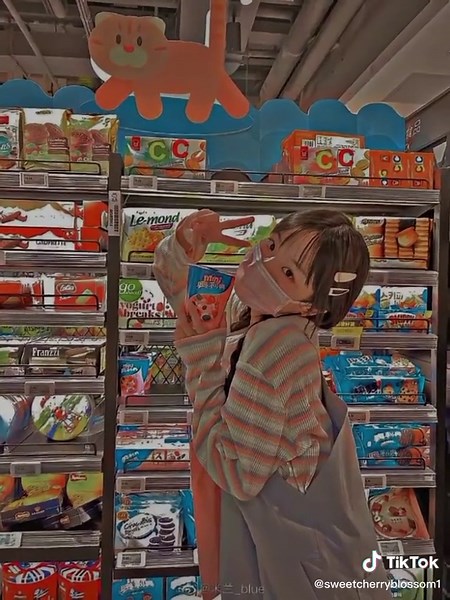 Aesthetic Food Eating Sounds Compilation