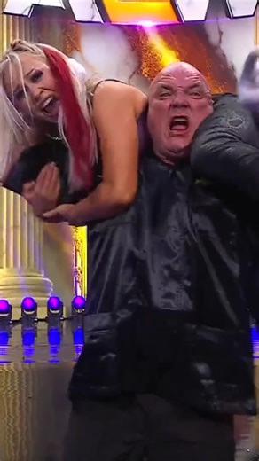 Luther Stops Penelope Ford at AEW Dynasty