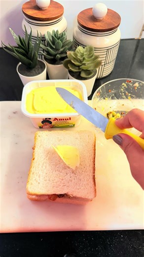 Avocado is in coma right now 😂 #avocado #toast #sandwich #content #editing #skills #tips #easy #yt