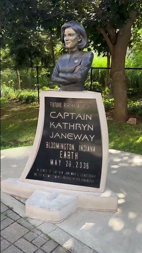 Captain Janeway Statue