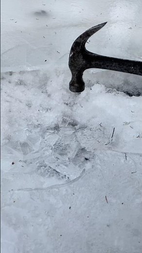 Ice Tapping and Smashing ASMR 🧊#odlysatisfying #asmr #iceasmr