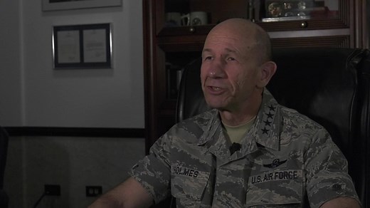 COMACC visits Mountain Home Air Force Base