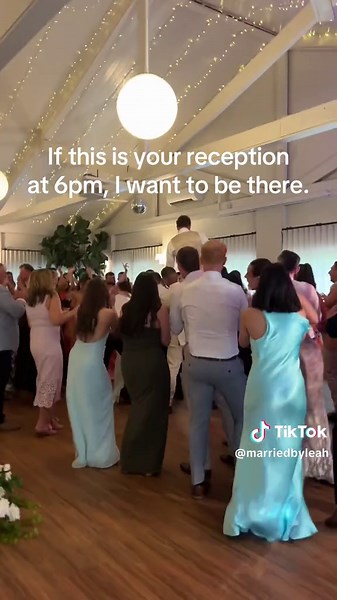 Memorable Wedding Reception First Dance Moments