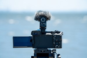 ソニー ECM-M1 レビュー｜8つの収音モードを備えたオールラウンダー小型ショットガンマイクロホン | ShaSha