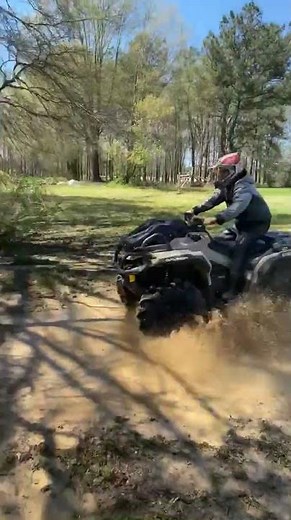 BRAYDON PRICE JUMPS OUTLANDER INTO SWAMP!