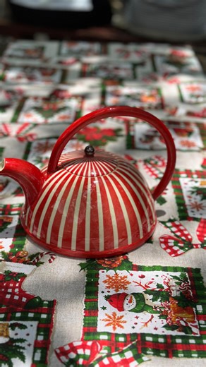 Ready or not our Tuesday Tidings ~ Christmas Moonlight Markets are in full swing… Good vibes, local crafters , delicious food and a relaxed atmosphere~ we ready to Welcome you ! Remaining Christmas Markets: 2, 9 & 16 December ~ 5-9pm Weekly Markets: every Thursday & Saturday 9-3pm | Bryanston Market