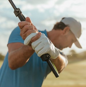 theHANGER - For Right-Handed Golfers