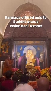 His Holiness The 17th Gyalwa Karmapa Thrinely Thaye Dorje Offering Gold to Buddha statue inside Bodi Temple!!! KARMAPA KHENNO !!! | Dorda JCM Photographer