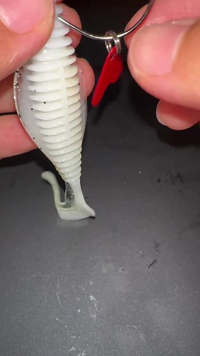 釣りが好きなら、このビデオが役に立ちます。釣り針を素早く結ぶ方法 #釣り #釣魚日常 #釣魚 #釣り動画 #釣道具 #fishing #fishingtips #fishingtools #釣り糸結び方 #釣り講座 #鱼饵 #fishingtime #fishingknot #釣り部 #palomarknot #tiktok