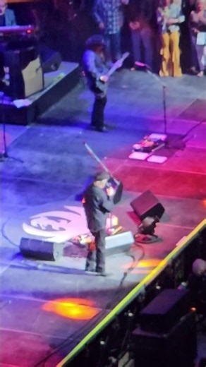 Hank Williams Jr "The Blues Man" at Bossier City LA 14 #shorts #hankwilliamsjr #concert