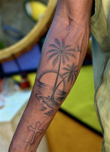 This piece makes you want to visit the Caribbean #tattoo #palmtrees DM 0759753600 #caribbean
