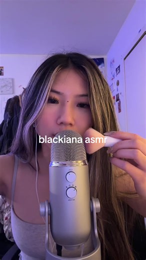 cmon GWORL #asmr #arianagrande #asmrsounds #mouthsounds #fyp | asmr