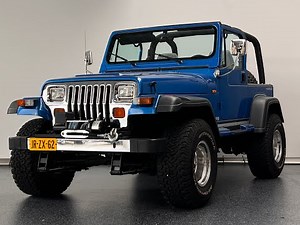 Jeep Wrangler 4.0i Laredo | 1992 | Review