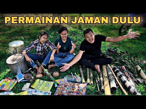 Ngabuburit Playing old-school games with the kids