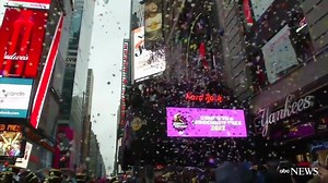 83K views · 1.5K reactions | Rainy weather in New York City didn't...