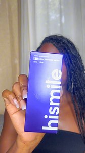 Okay, let’s talk about how I got my smile looking brighter and whiter with @hismile . This is my first time using their Teeth Whitening Corrector, and I’m absolutely loving the results. Here’s how it works:First, I made sure my teeth were clean and dry (you know, prepping is key!). I applied a thin layer of the whitening gel to my teeth using the cotton tip, you can use a bristle toothbrush. The formula is super smooth and doesn’t have that harsh taste you sometimes get with other whitening prod