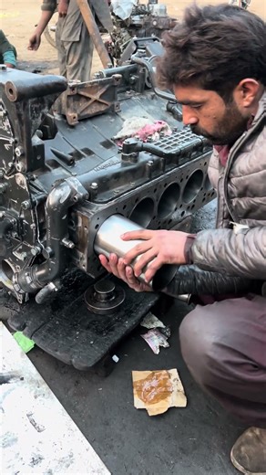 Doosan Bus Six Cylinder Liner Kit Fitting Completed #engine #diesel #liner