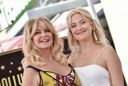 Kate Hudson Created a Goldie Hawn-Inspired Drink Using Her Own King St. Vodka