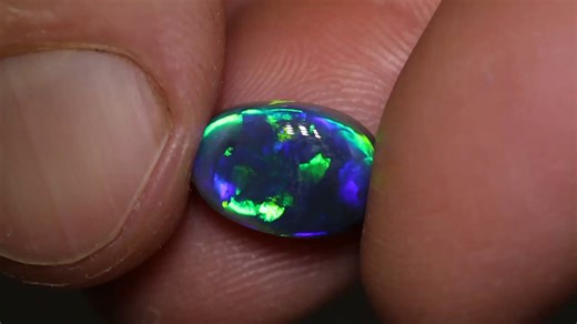 One of the stars of our latest cutting video on the Black Opal Direct YouTube Channel ✨️ A lovely high-domed Black Opal showing deep rich blues and vibrant greens. 4.03ct black opal 12x8x6mm https://blackopaldirect.com/product/opal/black-opal/4-03-ct-gem-black-opal-12x8x6mm/ | Black Opal Direct