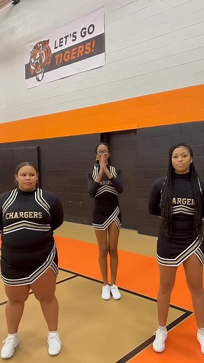That was fast basketball highschoolbasketball highschoolsports cheerleading explorepage cheer #reels #fyp #foryou | Brooke Bell