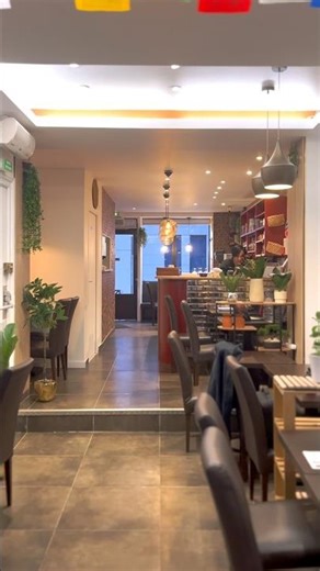 #junirestaurantputeaux