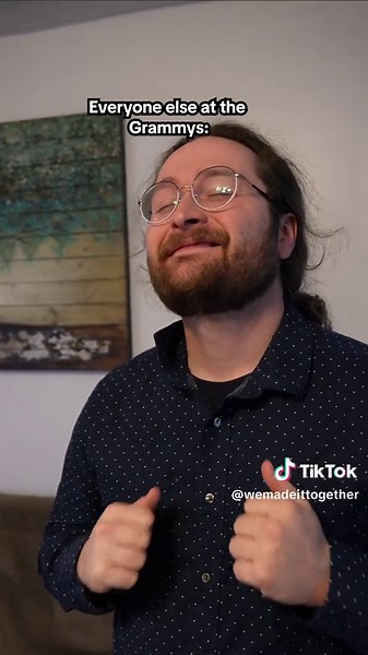 WeMadeItTogether (@wemadeittogether) - Taylor Swift Dancing at the GRAMMYs