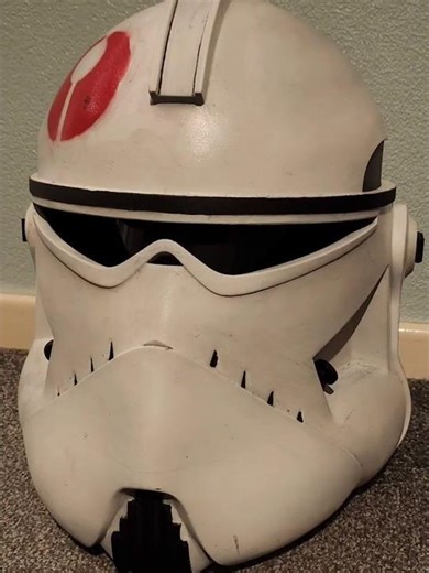 Painting My Star Wars Commander Neyo Helmet