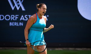 Down 6-2 in final-set tiebreak, Sabalenka escapes Rybakina in Berlin