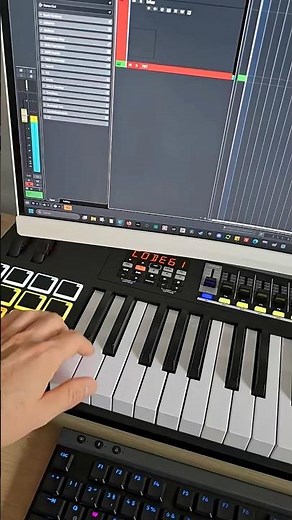 Everybody calls me… Giorgio 🎹 Live Looping with Cubase & Synths #christophekalkau #shorts