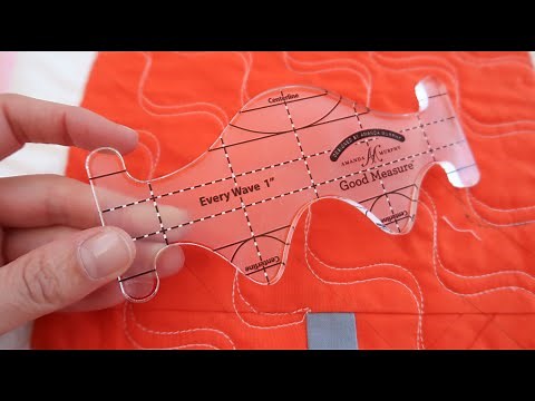 Edge to edge machine quilting designs || Using Lollipop and Every Wave ruler set by Amanda Murphy