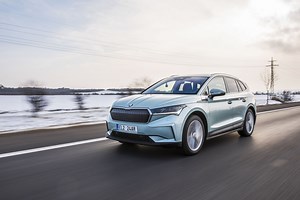 Clever tips for optimising the ŠKODA ENYAQ iV’s range in winter - Škoda Storyboard