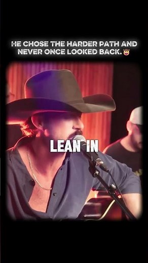 My way - Riley Green in concert #countrymusic #music #performance