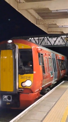 387216, Santa Train At Portchester, 24-12-2025