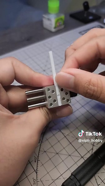Construcción de un Tonfa Beam desde cero